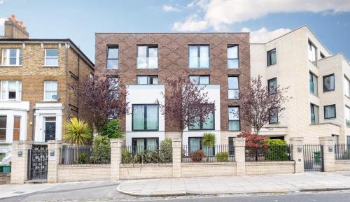 Two-Bedroom Apartment with Balcony