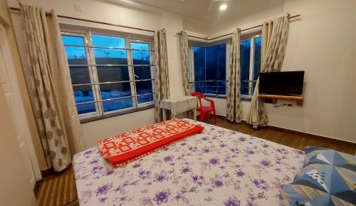 Double Room with Mountain View