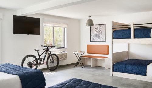 Classic Quadruple Room