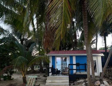 Deluxe Double Room with Side Sea View