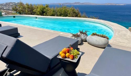 Villa with Sea View