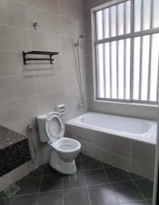 Family Room with Garden View