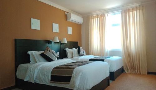 Deluxe Twin Room