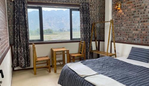 King Room with Mountain View
