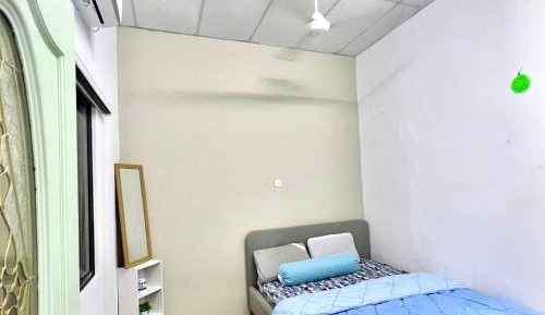 Queen Room with Balcony