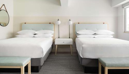 Standard Room with 2 Queen Beds