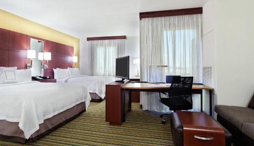 Queen Room with Two Queen Beds and Sofa Bed