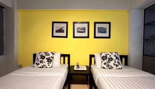 Standard Twin Room