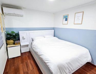 Large Double Room