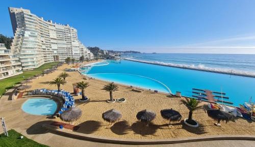 Two-Bedroom Apartment with Sea View