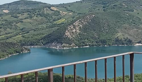 Two-Bedroom Apartment with Lake View