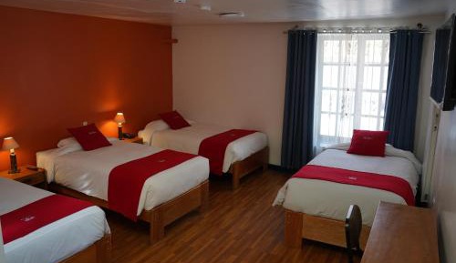 Quadruple Room with Private Bathroom