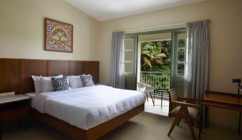 King Suite with Balcony