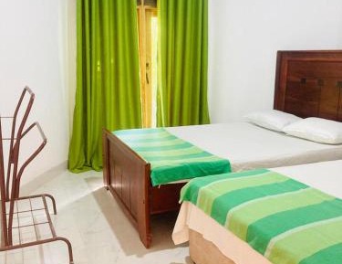 Economy Triple Room
