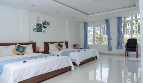 Double Room with Mountain View