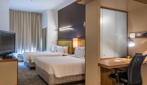 California King Studio