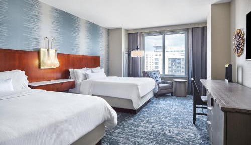 Guest room, 2 Queen beds