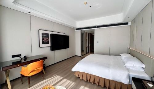 Deluxe Double Room with Shower