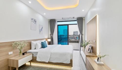 Two-Bedroom Apartment with Balcony and Terrace