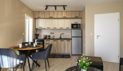 Two-Bedroom Deluxe Apartment with Balcony