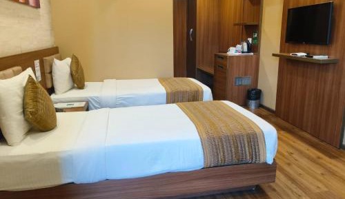 Deluxe Room with Jagannath Temple View from Balcony