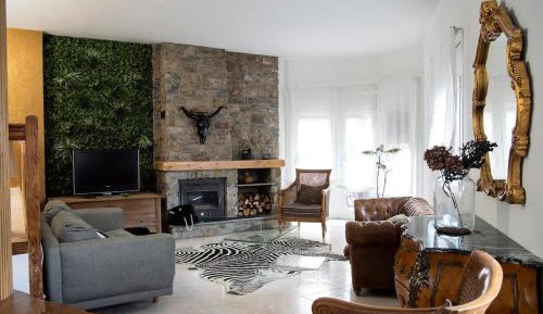 Three-Bedroom Townhouse