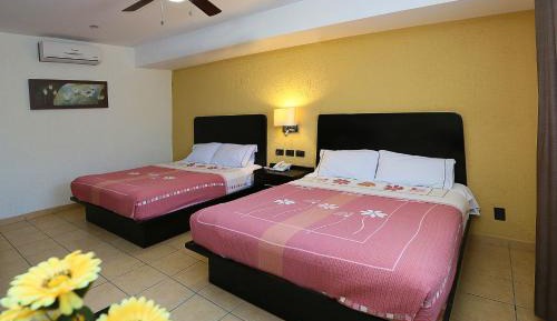 Queen Room with Two Queen Beds