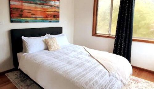 Three-Bedroom Holiday Home 