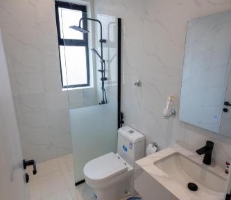 Superior One-Bedroom Apartment with Balcony