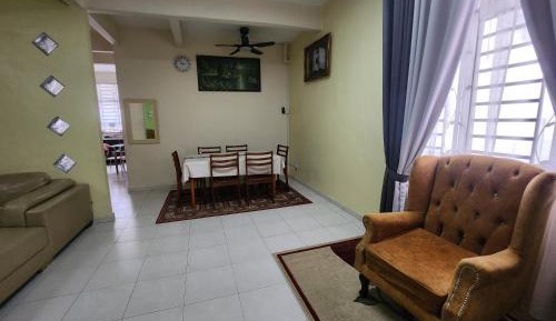 Family Room with Private Bathroom