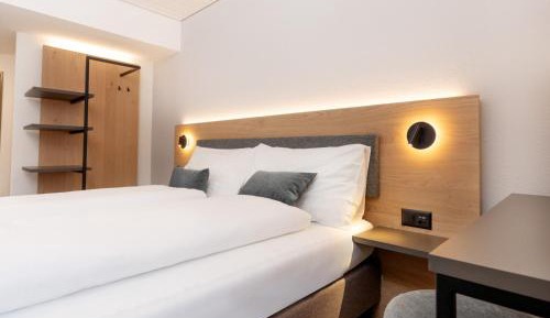 Single Room with Bathroom