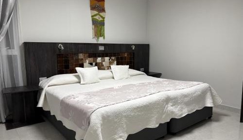 Superior Deluxe Double or Twin Room 