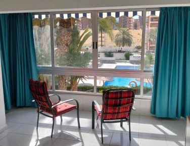 Apartment with Pool View 