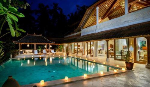 Villa with Private Pool