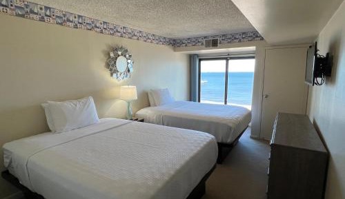 Two-Bedroom Apartment - Oceanfront 