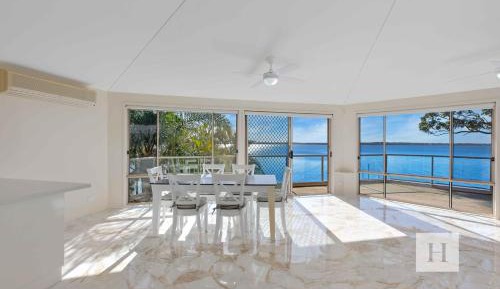 Four-Bedroom Holiday Home