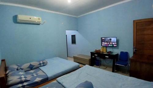 Deluxe Double Room (2 Adults + 1 Child)