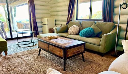 Villa with Garden View