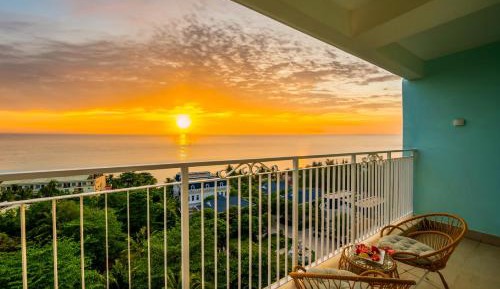 Deluxe Double or Twin Room with Sea View