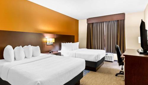 Queen Room with Two Queen Beds