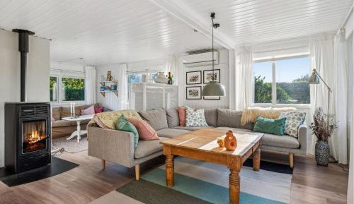 Three-Bedroom Holiday Home 