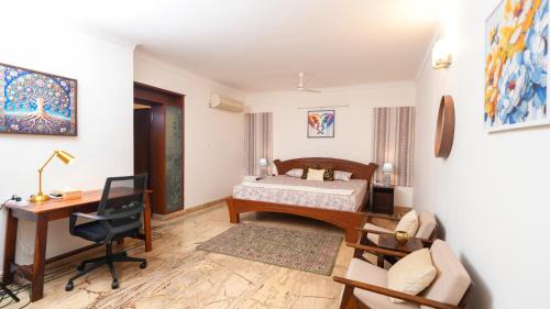 Double Room with Private Bathroom