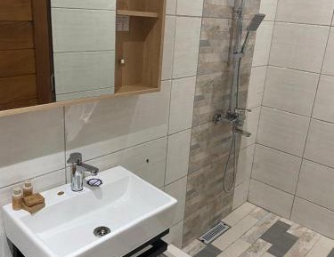 Three-Bedroom Deluxe Apartment