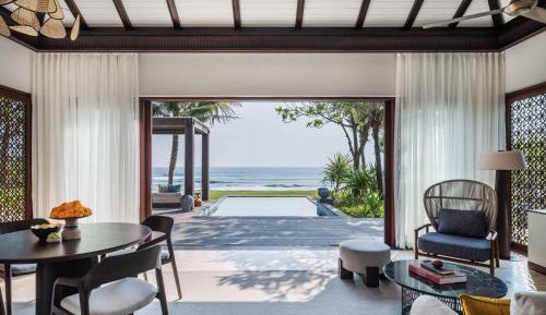 One-Bedroom Villa with Private Pool and Beachfront