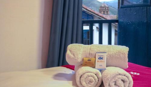 Twin Room with Private Bathroom