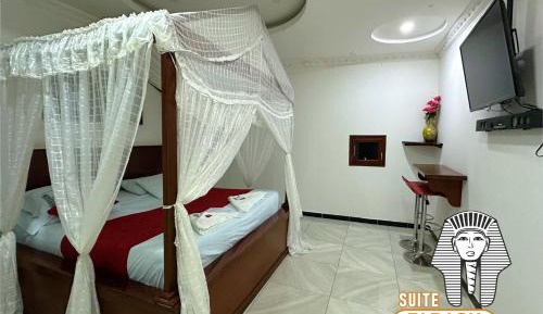 King Suite with Spa Bath