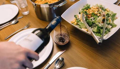 1 Bedroom Suite, 1 Queen, Sofa bed, Fireplace, Balcony