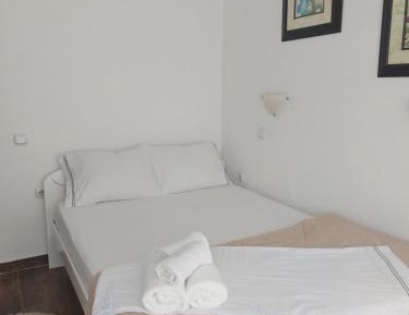 Deluxe Double Room with Balcony and Sea View