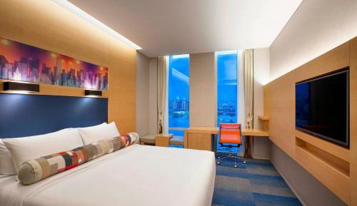 Aloft River, Guest room, 1 King, River view