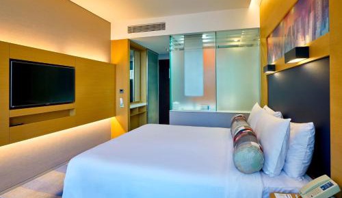 Chic Urban, Guest room, 1 King, City view